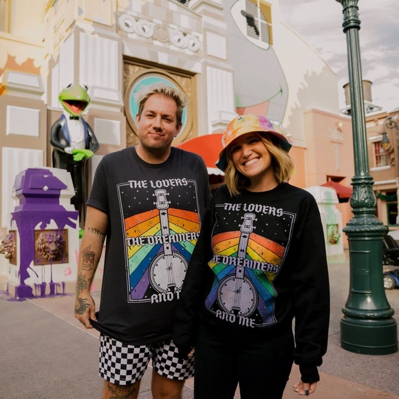 PRIDE The Lost Bros Disney Muppets The Dreamers and Me Tee Size Small NWOT - Picture 2 of 6